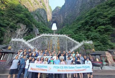 張家界康輝旅行社每日接待分享，品質(zhì)旅游，選擇康輝！